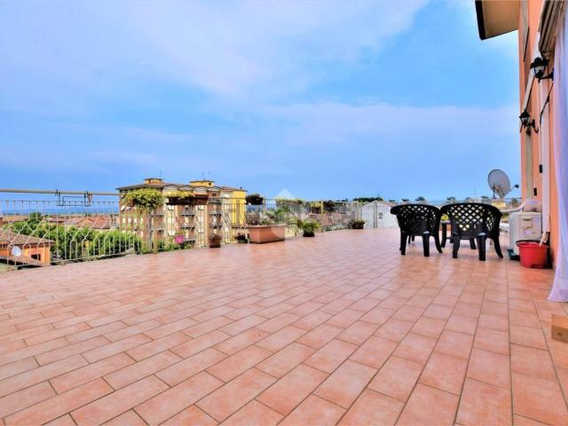 Appartamento in vendita di 100 m² in Via Trinità