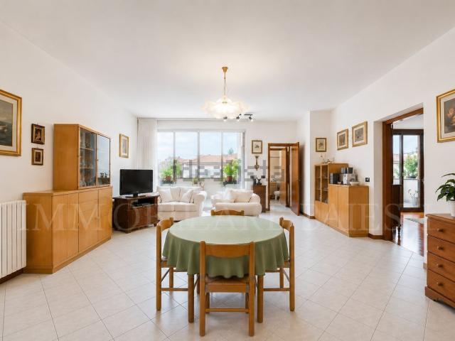 Appartamento in vendita di 100 m² in Via Tunisi