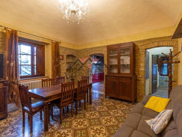 Appartamento in vendita di 100 m² in Via Uno