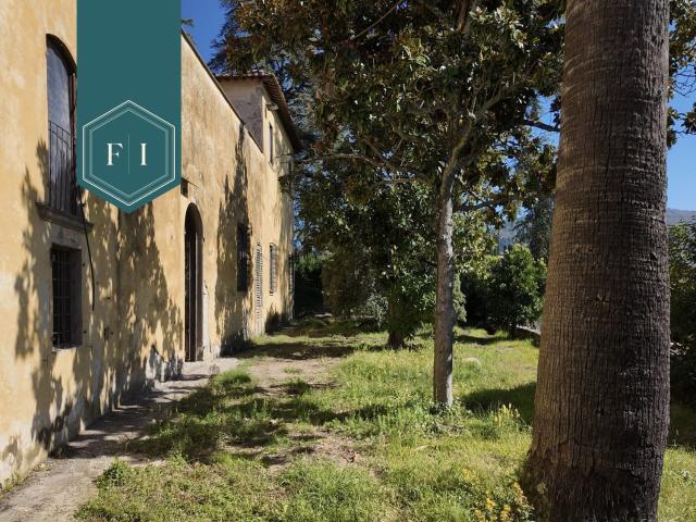 Appartamento in vendita di 100 m² in Via Ubaldino Peruzzi