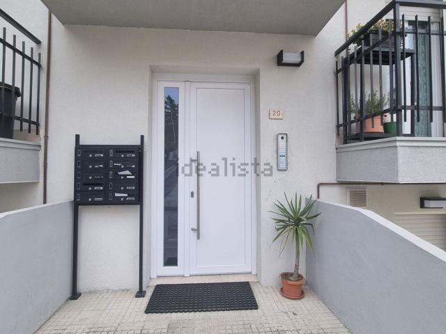 Appartamento in vendita di 100 m² in Via Ugolini
