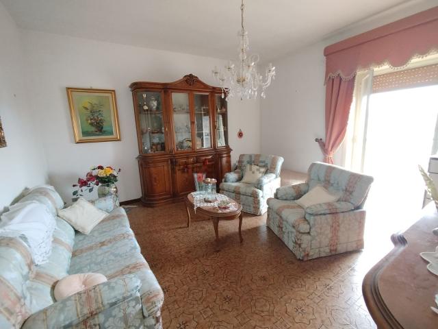 Appartamento in vendita di 100 m² in Via Volturno, 16