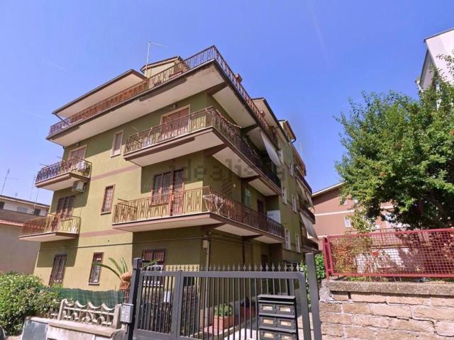 Appartamento in vendita di 100 m² in Via Valloriate