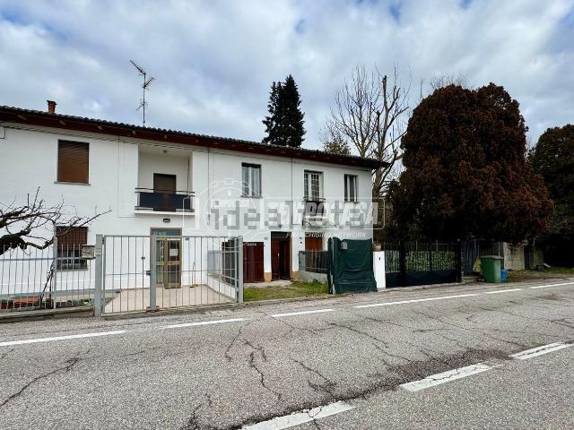 Appartamento in vendita di 100 m² in Via Valle