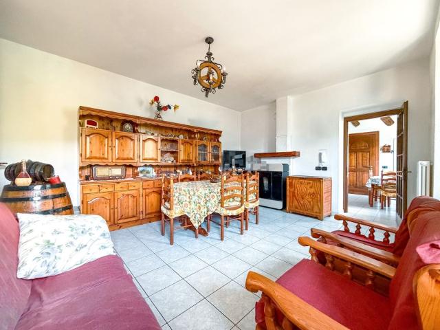 Appartamento in vendita di 100 m² in Via Vallestrona, 34