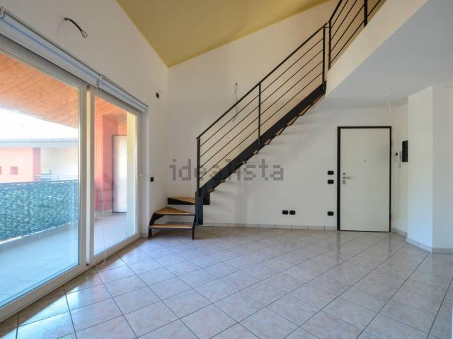 Appartamento in vendita di 100 m² in Via Valzemola