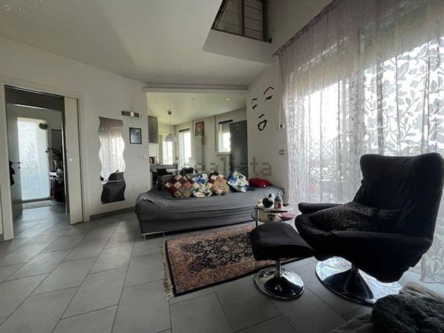 Appartamento in vendita di 100 m² in Via Vecchia Emilia, 3
