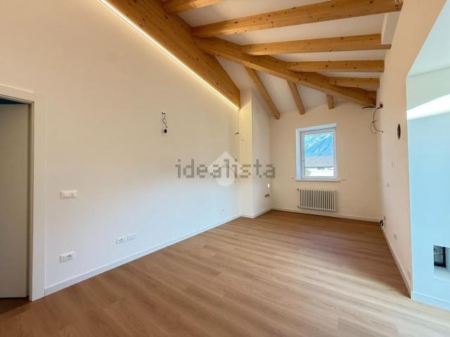Appartamento in vendita di 100 m² in Via Vegri