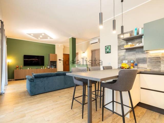 Appartamento in vendita di 100 m² in Via Velasco, 9