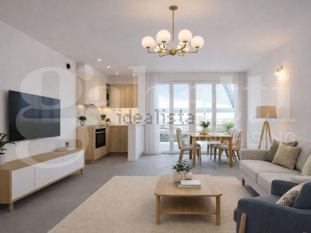 Appartamento in vendita di 100 m² in Via Ventimiglia, 102