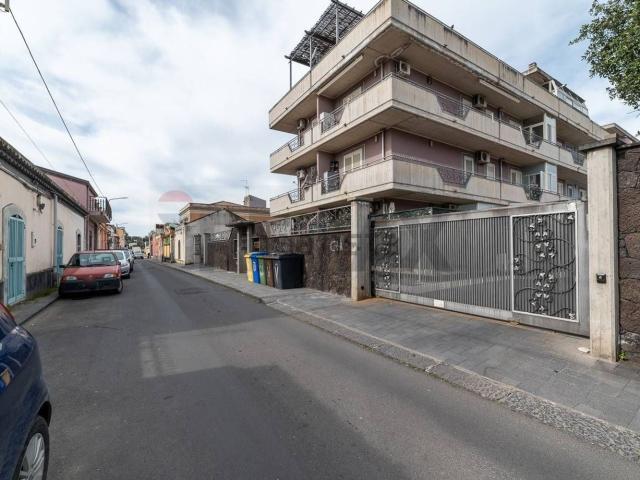 Appartamento in vendita di 100 m² in Via Vitaliti, 40