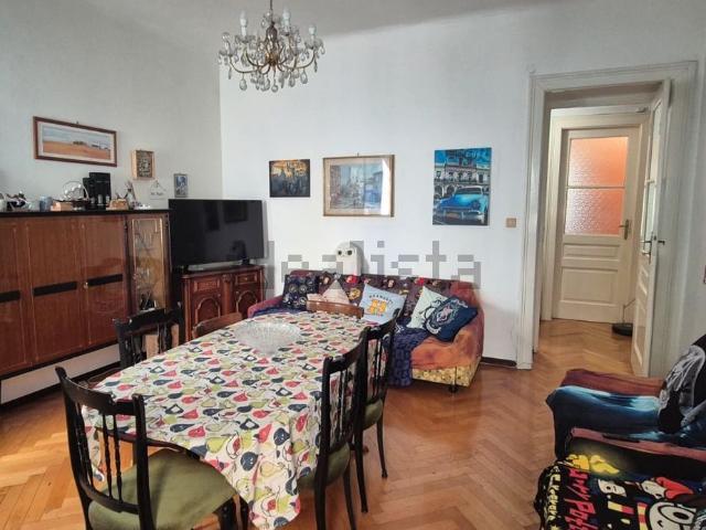 Appartamento in vendita di 100 m² in Via Vittorio Alfieri, 4