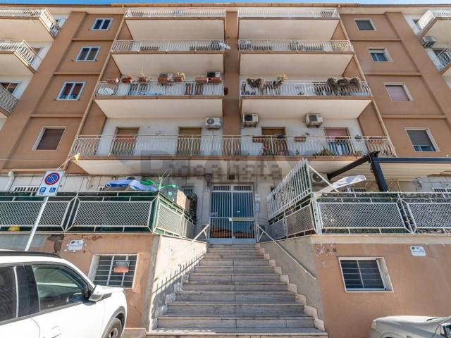 Appartamento in vendita di 100 m² in Via Vittorio Emanuele da Bormida, 45