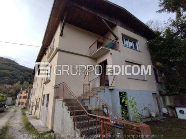 Appartamento in vendita di 100 m² in Via Vittorio Emanuele II