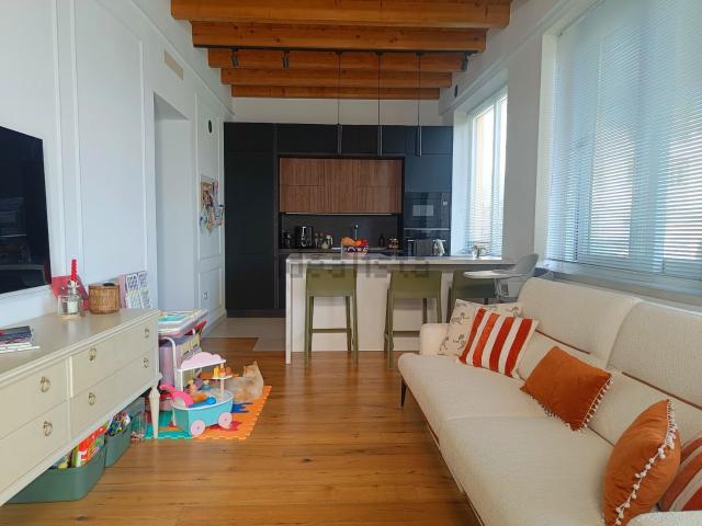 Appartamento in vendita di 100 m² in Via Vittorio Veneto