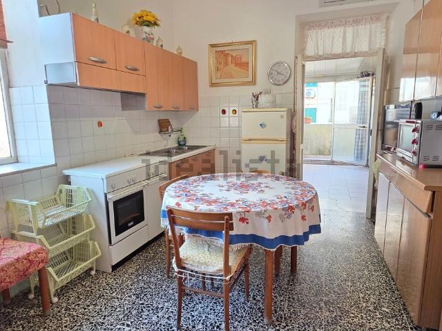 Appartamento in vendita di 100 m² in Via Vittorio Veneto, 22