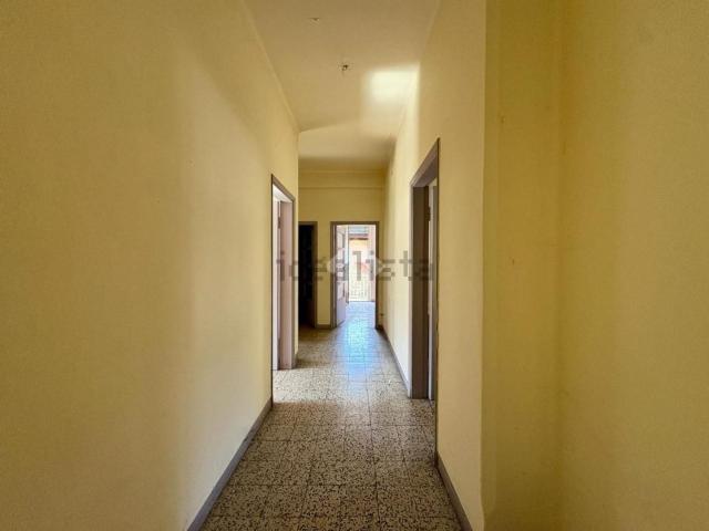 Appartamento in vendita di 100 m² in Via Vittorio Veneto, 4