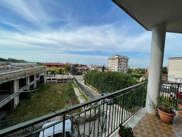 Appartamento in vendita di 100 m² in Via Vicinale Lardighello, 36