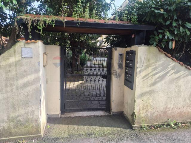 Appartamento in vendita di 100 m² in Via Villa San Giovanni in Tuscia, 7