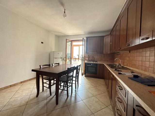 Appartamento in vendita di 100 m² in Via Vincenzo Andriani, 28