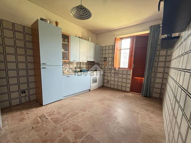 Appartamento in vendita di 100 m² in Via Vincenzo Bellini, 8
