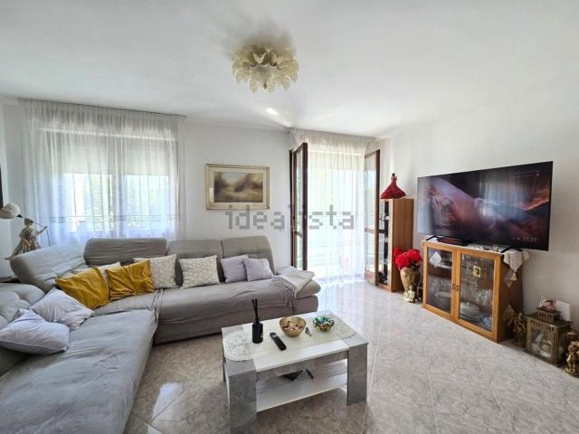 Appartamento in vendita di 100 m² in Via Vincenzo Gagliardi