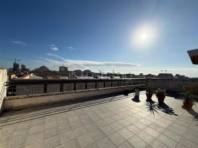 Appartamento in vendita di 100 m² in Via Vincenzo Giuffrida