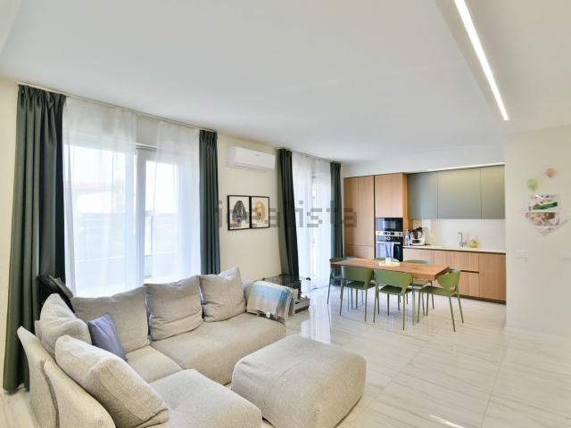 Appartamento in vendita di 100 m² in Via Vincenzo Gioberti, 26