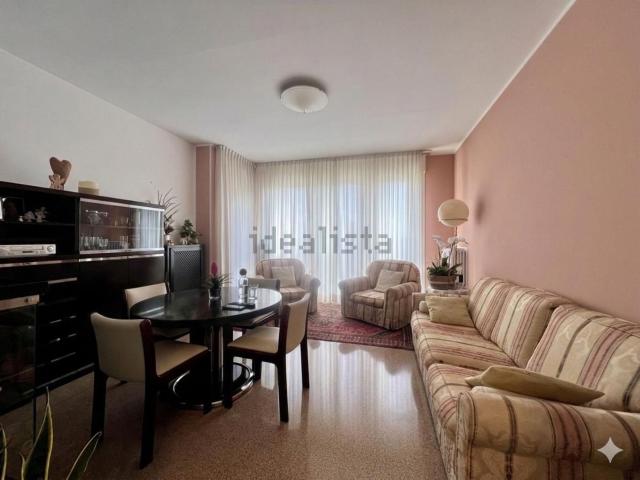 Appartamento in vendita di 100 m² in Via Vincenzo Monti