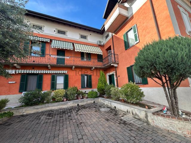 Appartamento in vendita di 100 m² in Via XXV Luglio, 6