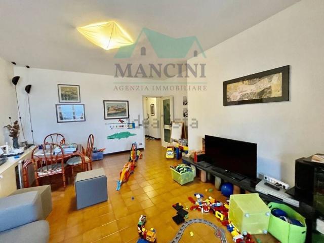 Appartamento in vendita di 100 m² in Via XX Luglio, 22