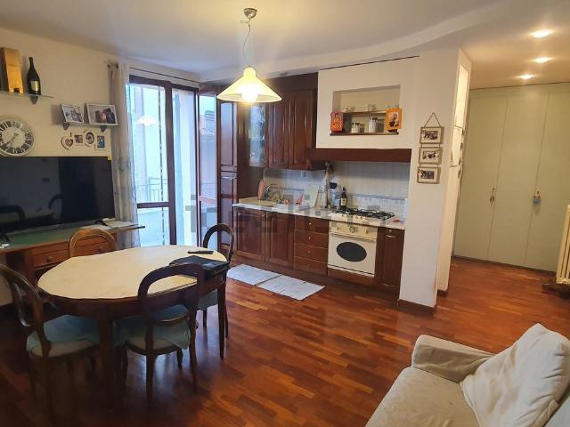 Appartamento in vendita di 100 m² in Via Zenzano