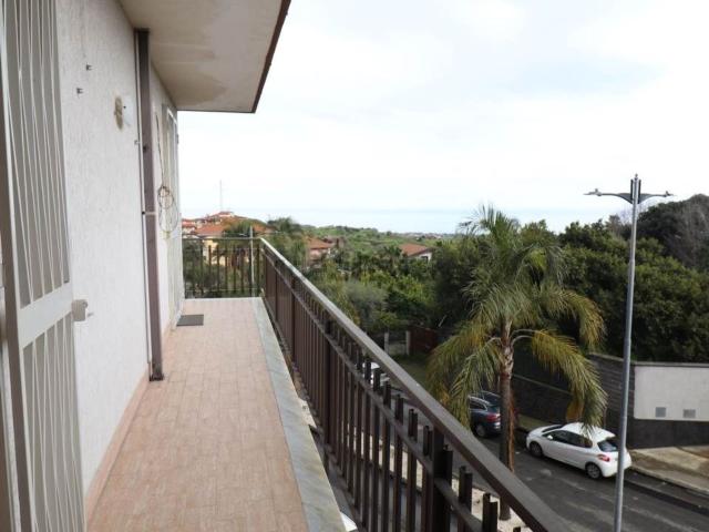 Appartamento in vendita di 100 m² in Via Zio Martino, 23