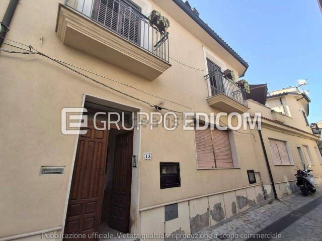Appartamento in vendita di 100 m² in Via Zirgone