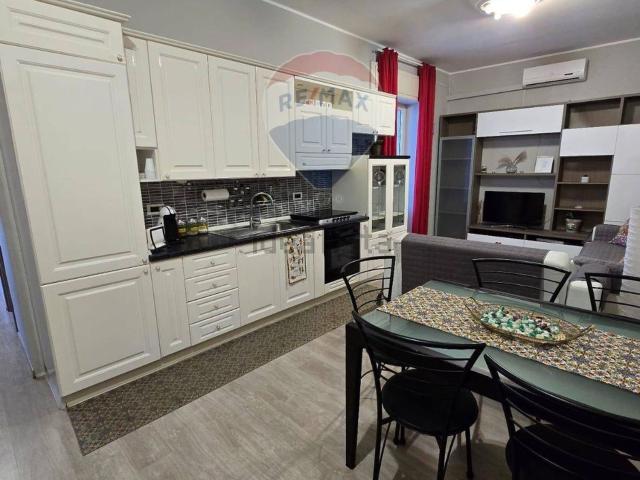 Appartamento in vendita di 100 m² in Viale Tunisi, 82