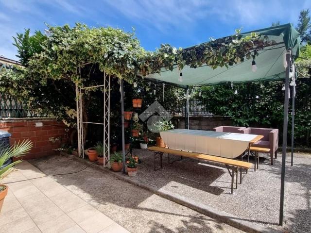 Appartamento in vendita di 100 m² in Viale Ungheria, 61
