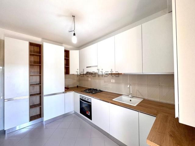 Appartamento in vendita di 100 m² in Viale Viareggio