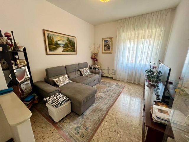 Appartamento in vendita di 100 m² in Viale XIII Luglio, 50