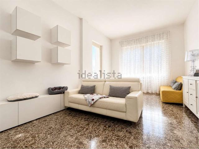 Appartamento in vendita di 100 m² in Viale Amerigo Vespucci, 48