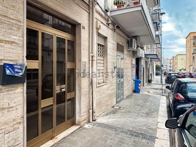 Appartamento in vendita di 100 m² in Viale Beccarini, 84