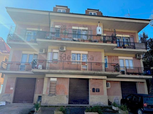 Appartamento in vendita di 100 m² in Viale d&apos Italia