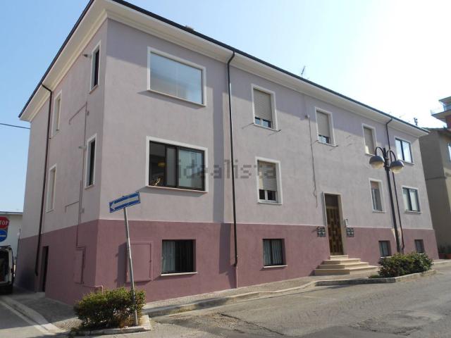 Appartamento in vendita di 100 m² in Viale delle Rimembranze