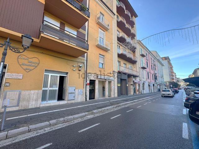 Appartamento in vendita di 100 m² in Viale Elena