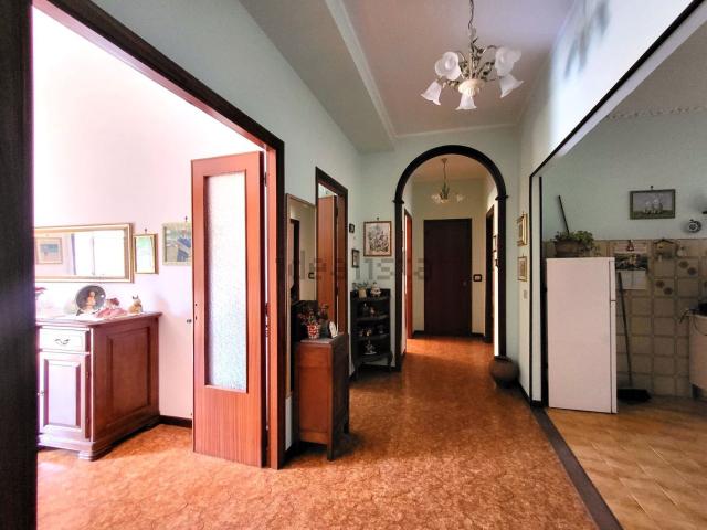 Appartamento in vendita di 100 m² in Viale Ernesto Monaci, 98