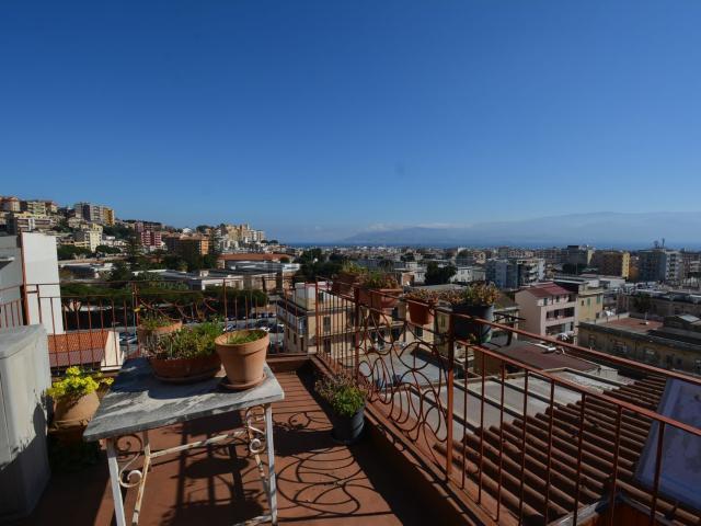 Appartamento in vendita di 100 m² in Viale Europa