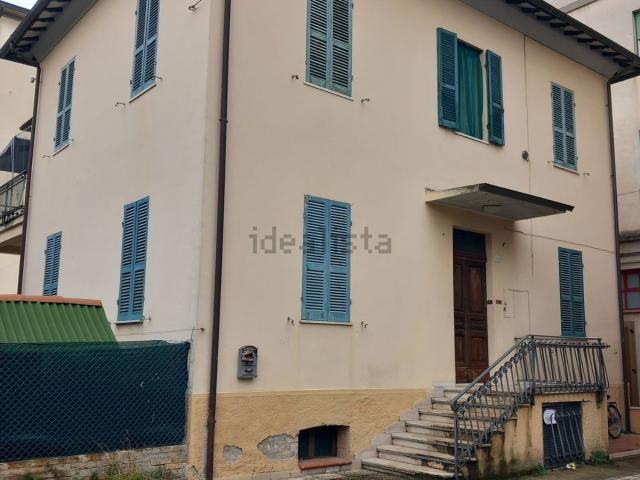 Appartamento in vendita di 100 m² in Viale Firenze