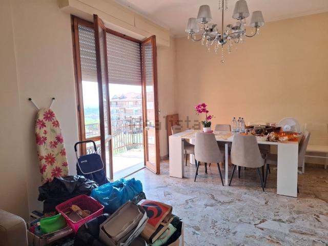 Appartamento in vendita di 100 m² in Viale G. Di Vittorio, 60