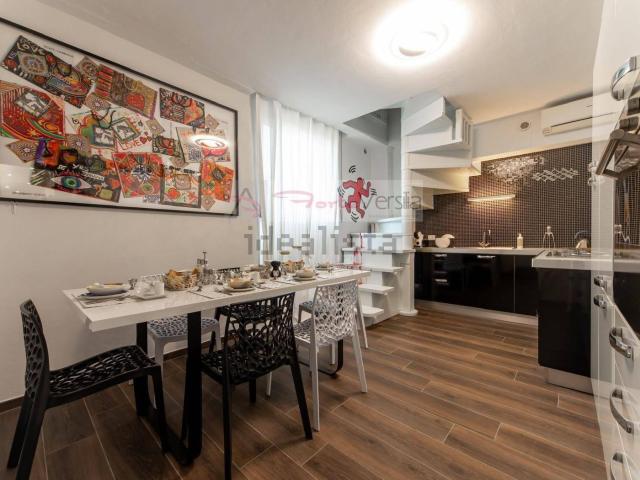 Appartamento in vendita di 100 m² in Viale Giosuè Carducci, 20
