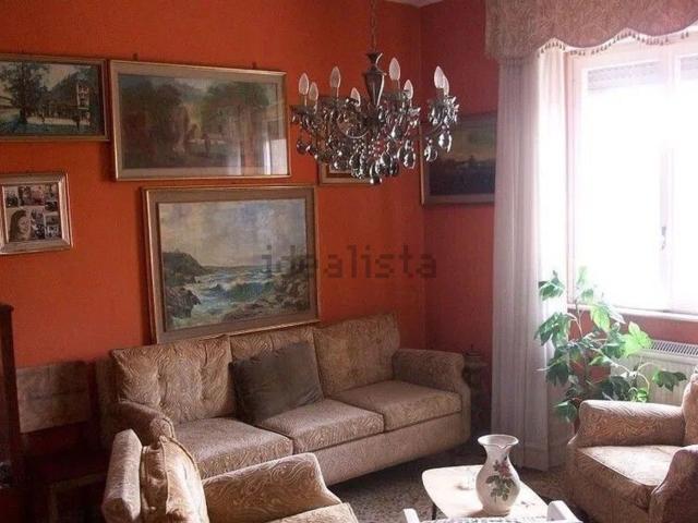 Appartamento in vendita di 100 m² in Viale Guglielmo Marconi, 1