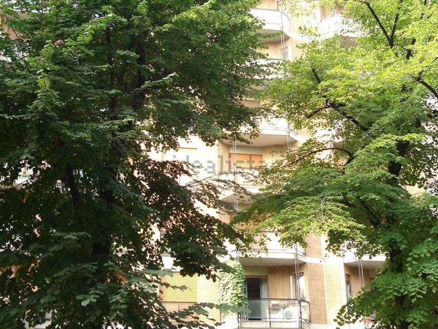 Appartamento in vendita di 100 m² in Viale Lazio, 4